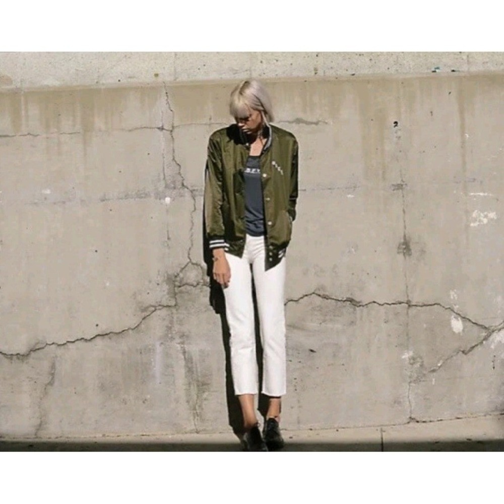 Obey Worldwide Olive Green Bomber Jacket Embroidered Cities Roses Womens Small - Picture 3 of 13
